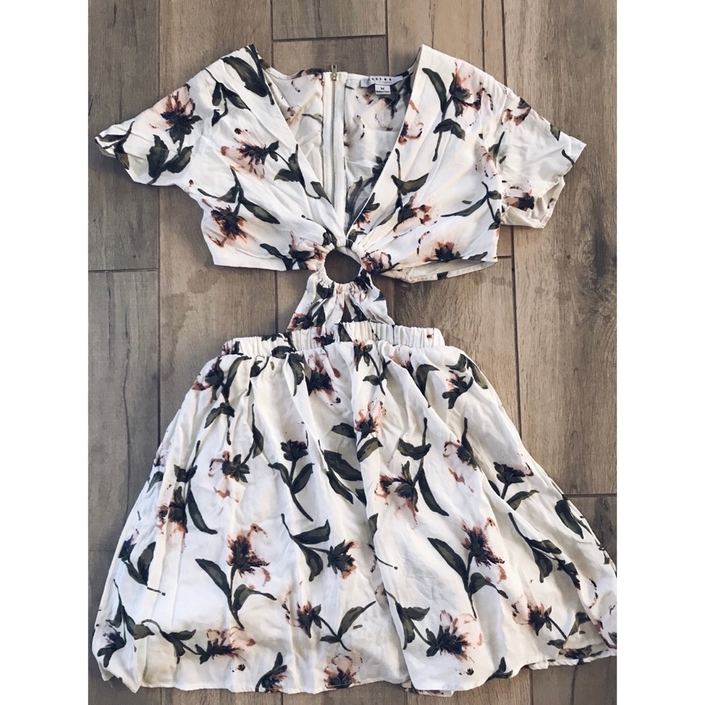 Floral dress